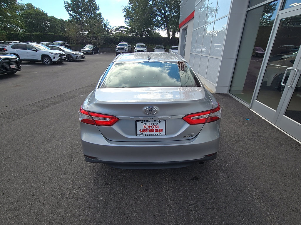 Used 2019 Toyota Camry LE FWD image 18