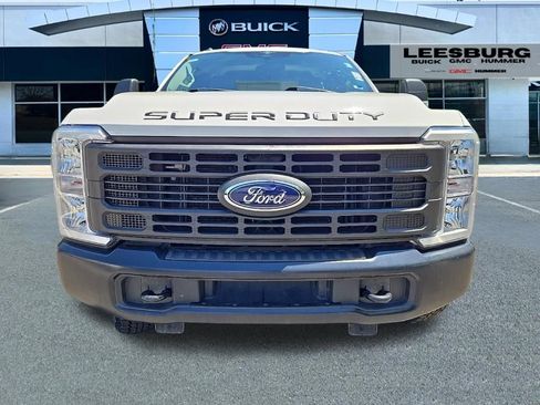 Used 2023 Ford F350 XL AWD/4WD image 2