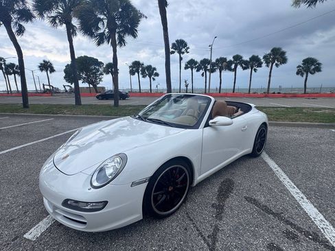 Used 2006 Porsche 911 Carrera S RWD image 3