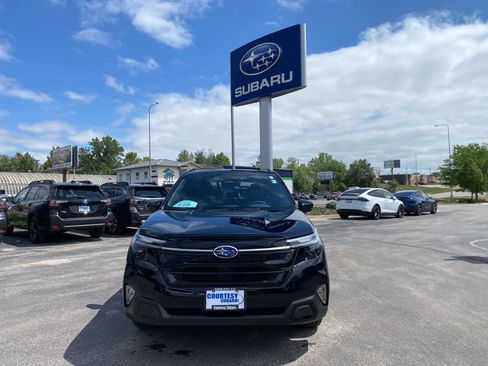 Certified 2025 Subaru Forester Touring AWD/4WD image 2