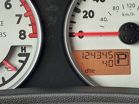 Used 2015 Nissan Xterra PRO-4X w/ Pro-4x Leather Package AWD/4WD image 10