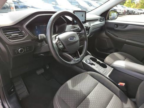Certified 2024 Ford Escape Active AWD/4WD image 29
