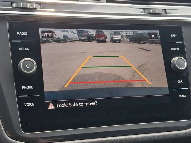 Used 2023 Volkswagen Tiguan SE FWD image 20