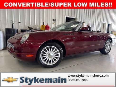 Used 2004 Ford Thunderbird RWD image 1