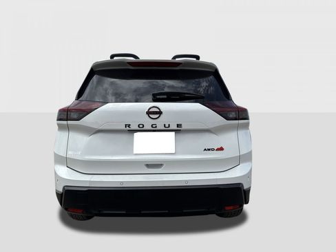 New 2026 Nissan Rogue SV w/ Rock Creek Premium Package AWD/4WD image 4