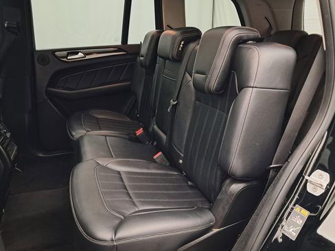 Used 2016 Mercedes-Benz GL 450 4MATIC image 19