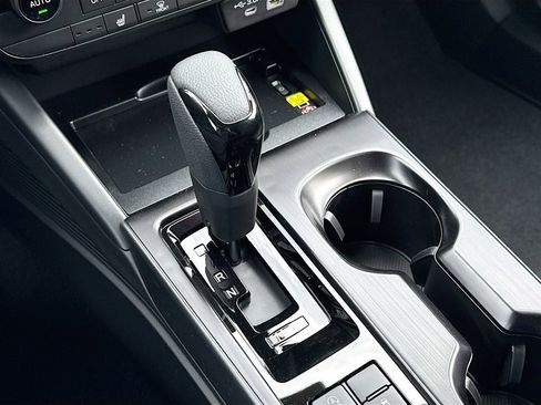 New 2026 Subaru Outback Limited AWD/4WD image 15