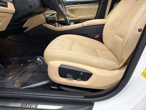 Used 2016 BMW 535i Sedan image 10