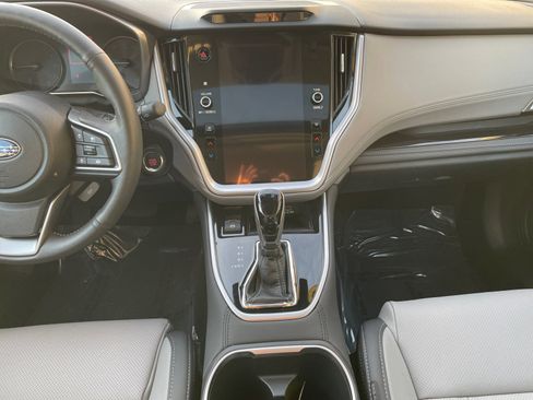 Certified 2025 Subaru Outback Limited image 16