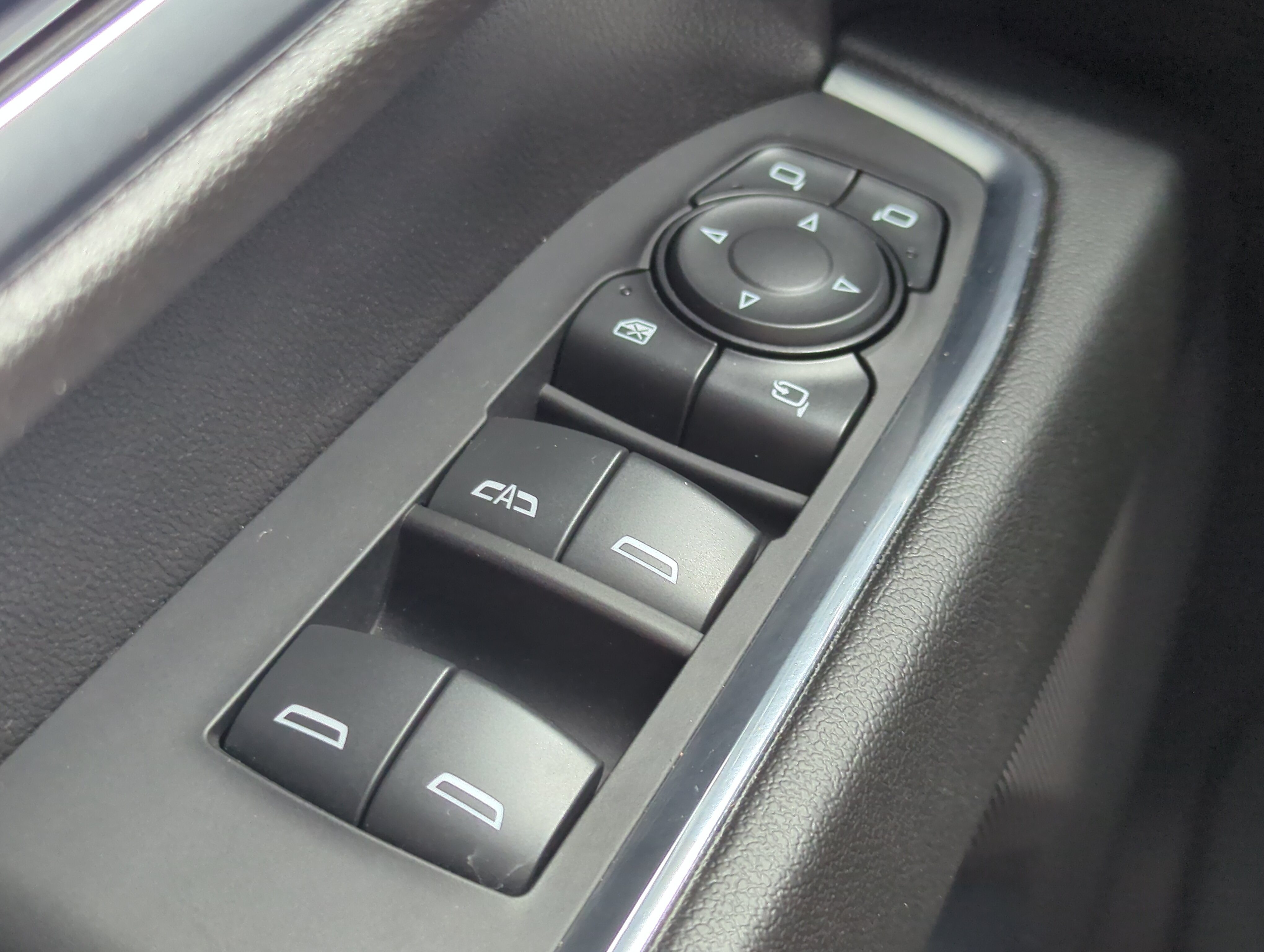 Used 2024 Chevrolet Silverado 2500 LT w/ All Star Edition AWD/4WD image 22