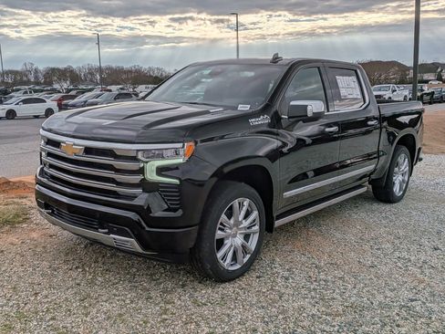New 2026 Chevrolet Silverado 1500 High Country w/ High Country Premium Package image 3