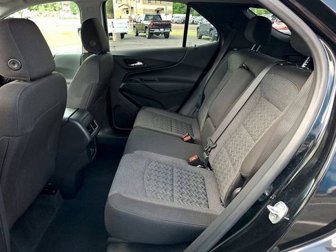 Used 2023 Chevrolet Equinox LT FWD image 10