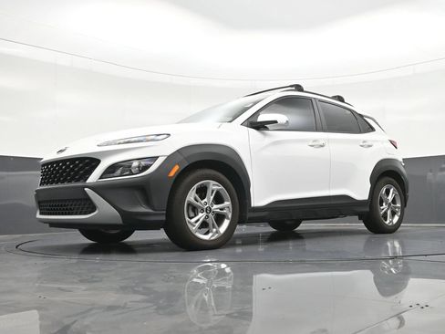 Used 2022 Hyundai Kona SEL FWD image 23