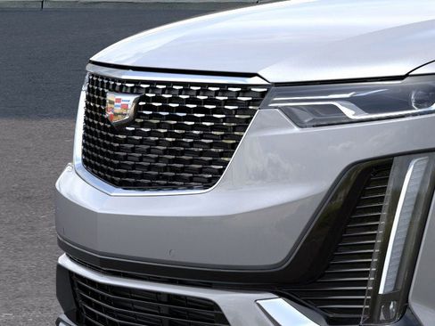 New 2025 Cadillac XT6 Premium Luxury image 13