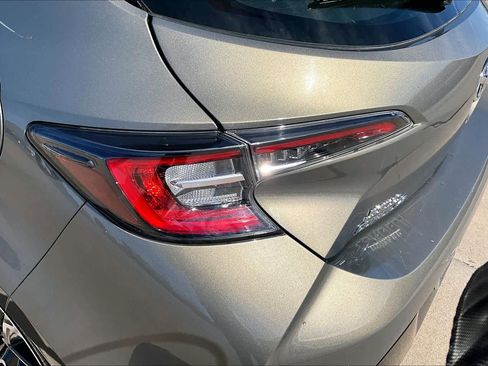 Used 2019 Toyota Corolla XSE image 27