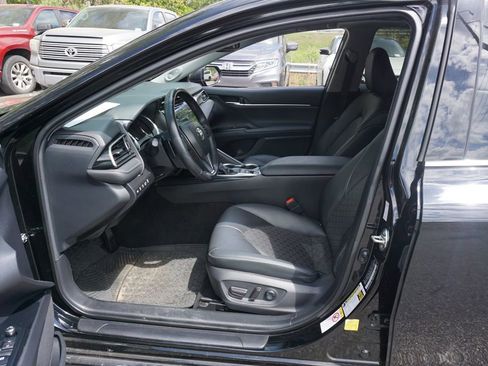 Used 2019 Toyota Camry XSE w/ Driver Assist Package image 2