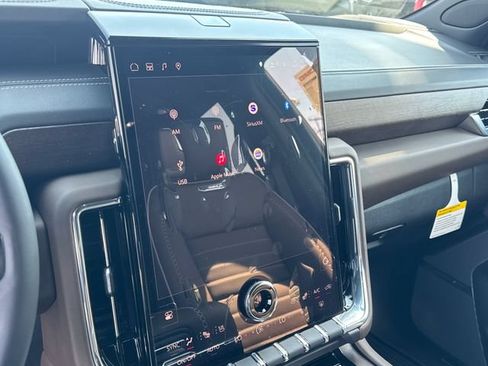 New 2026 GMC Yukon XL Denali Ultimate AWD/4WD image 23