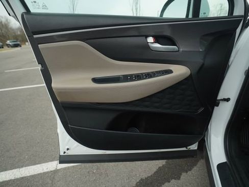 Used 2023 Hyundai Santa Fe SEL w/ Cargo Package image 14