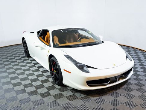 Used 2012 Ferrari 458 Italia Coupe image 10