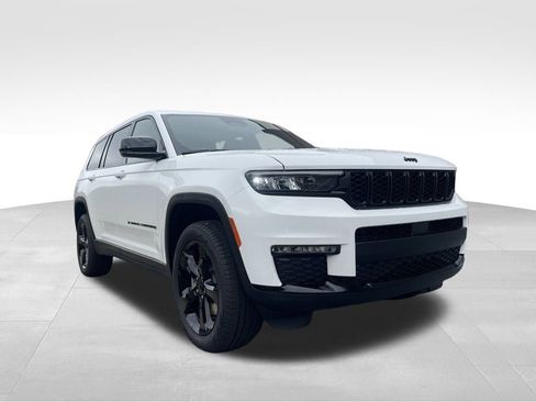 New 2025 Jeep Grand Cherokee L Limited w/ Black Appearance Package RWD image 3