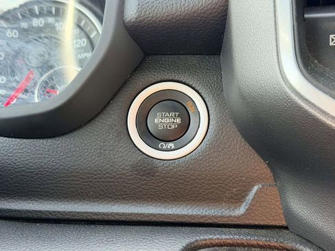 Used 2023 RAM 1500 Big Horn AWD/4WD image 8