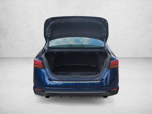 Used 2021 Nissan Altima 2.5 SR w/ SR Premium Package FWD image 9