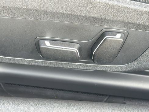 New 2026 BMW 230i Coupe w/ Convenience Package image 23