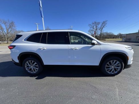 New 2026 Buick Enclave Preferred w/ LPO, Floor Liner Package image 8