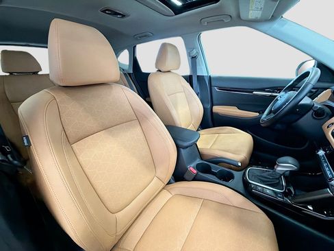 Used 2025 Kia Seltos EX w/ EX Sunroof Package image 30