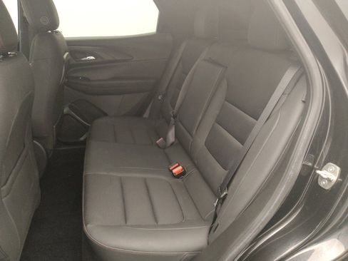 Used 2022 Chevrolet TrailBlazer RS FWD image 18