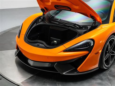 Used 2017 McLaren 570S image 20