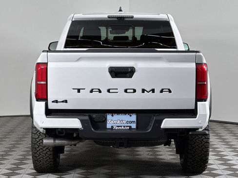 New 2025 Toyota Tacoma TRD Off-Road image 5