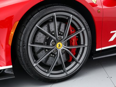 Certified 2020 Ferrari 488 Pista Coupe image 17