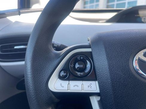 Used 2018 Toyota Prius Two w/ Prius Two Safety Plus Package image 16