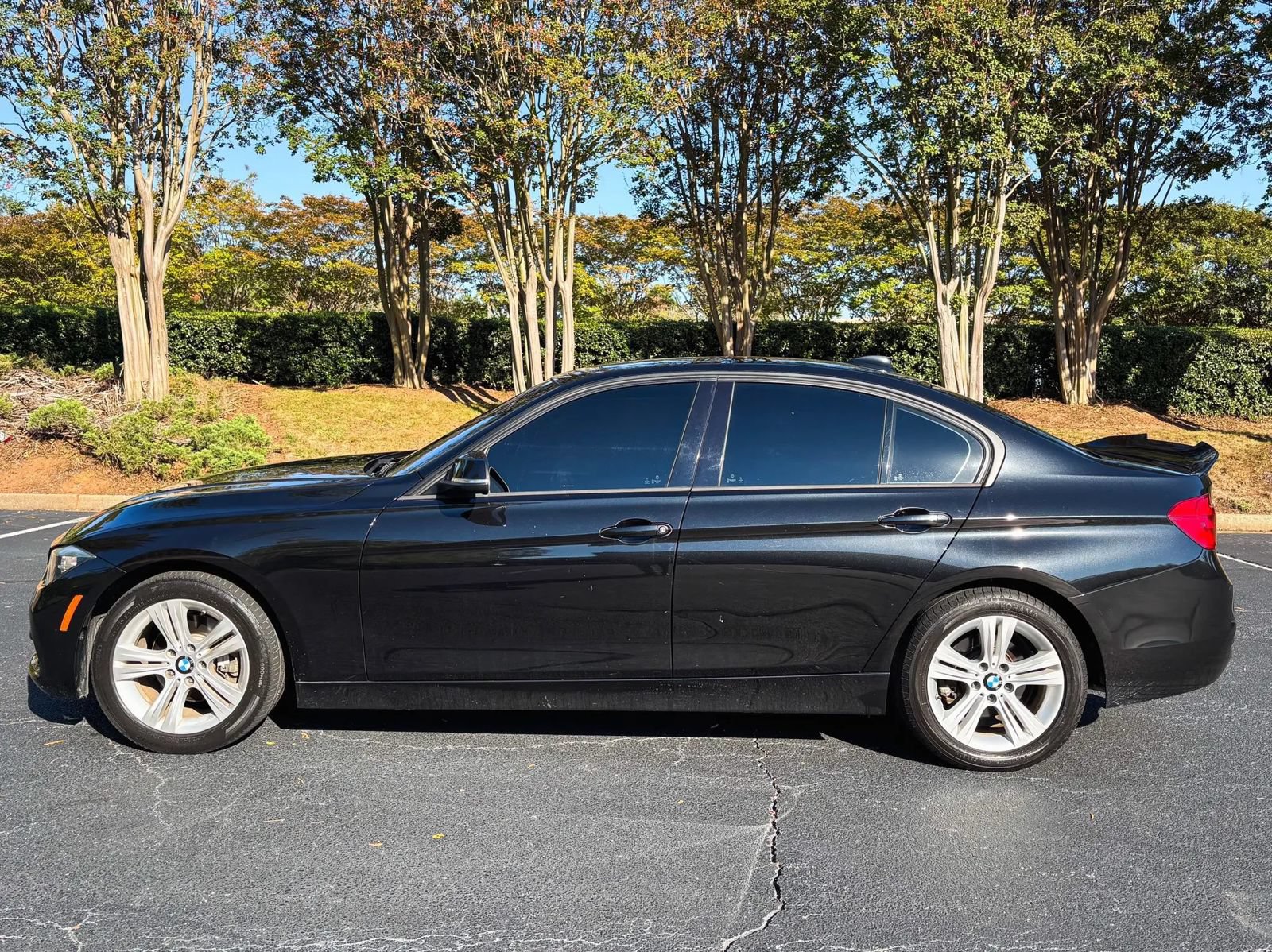 Used 2016 BMW 328i Sedan RWD image 3