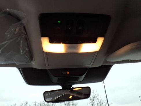 New 2026 Nissan Pathfinder SL image 24