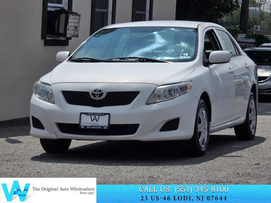 Used 2010 Toyota Corolla LE FWD image 3