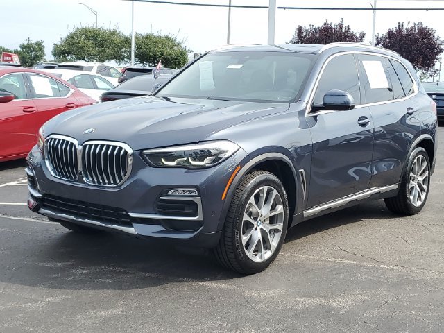 Used 2019 BMW X5 xDrive40i w/ Premium Package 2 AWD/4WD image 2