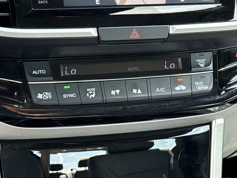 Used 2016 Honda Accord EX-L image 22