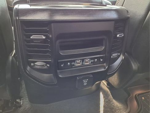 Used 2023 RAM 1500 Limited AWD/4WD image 13