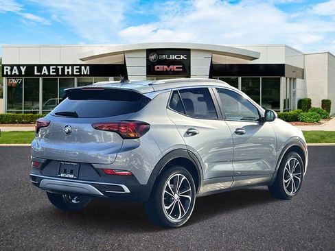 Certified 2023 Buick Encore GX Select image 5