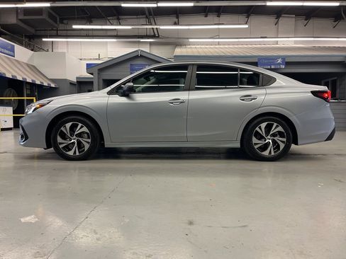 Certified 2025 Subaru Legacy Premium AWD/4WD image 7