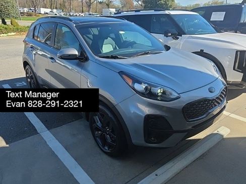 Used 2021 Kia Sportage S image 2