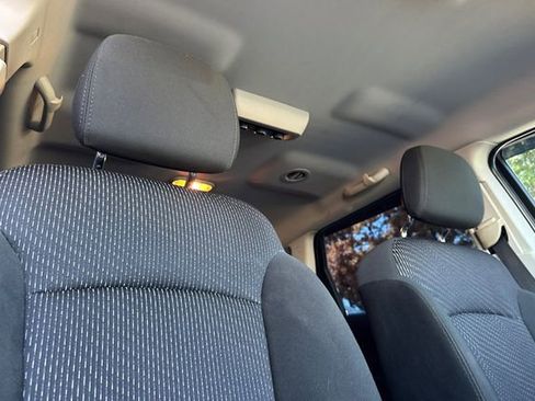 Used 2019 Dodge Journey SE w/ Blacktop Package FWD image 21