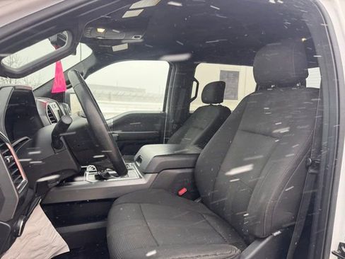 Used 2015 Ford F150 XLT w/ Equipment Group 302A Luxury image 6