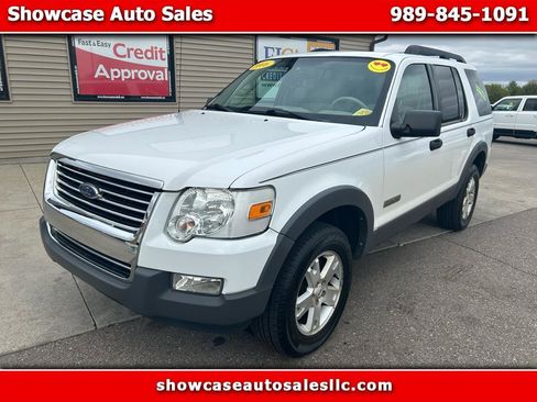 Used 2006 Ford Explorer XLT AWD/4WD image 1