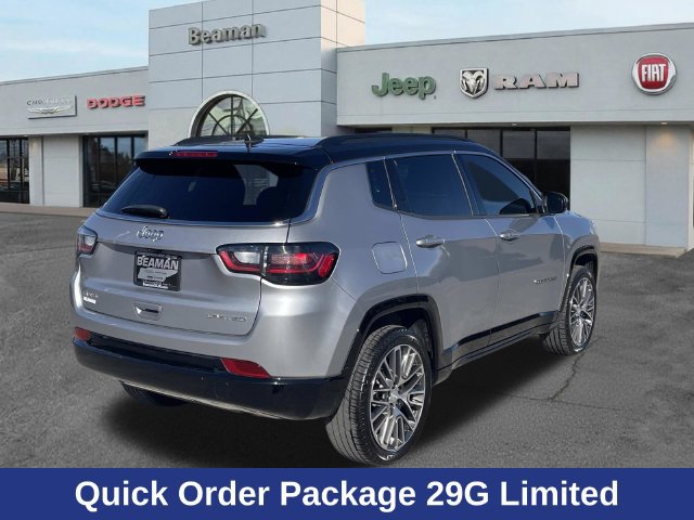 Used 2024 Jeep Compass Limited w/ Elite Group AWD/4WD image 3