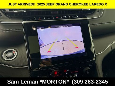 New 2025 Jeep Grand Cherokee Laredo X w/ Luxury Tech Group I image 13