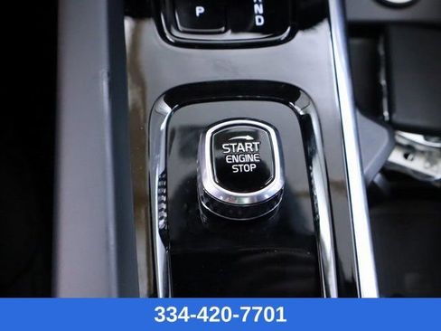 New 2025 Volvo XC60 T8 Plus w/ Protection Package Premier image 4