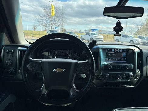Used 2019 Chevrolet Silverado 1500 LT w/ All Star Edition image 22